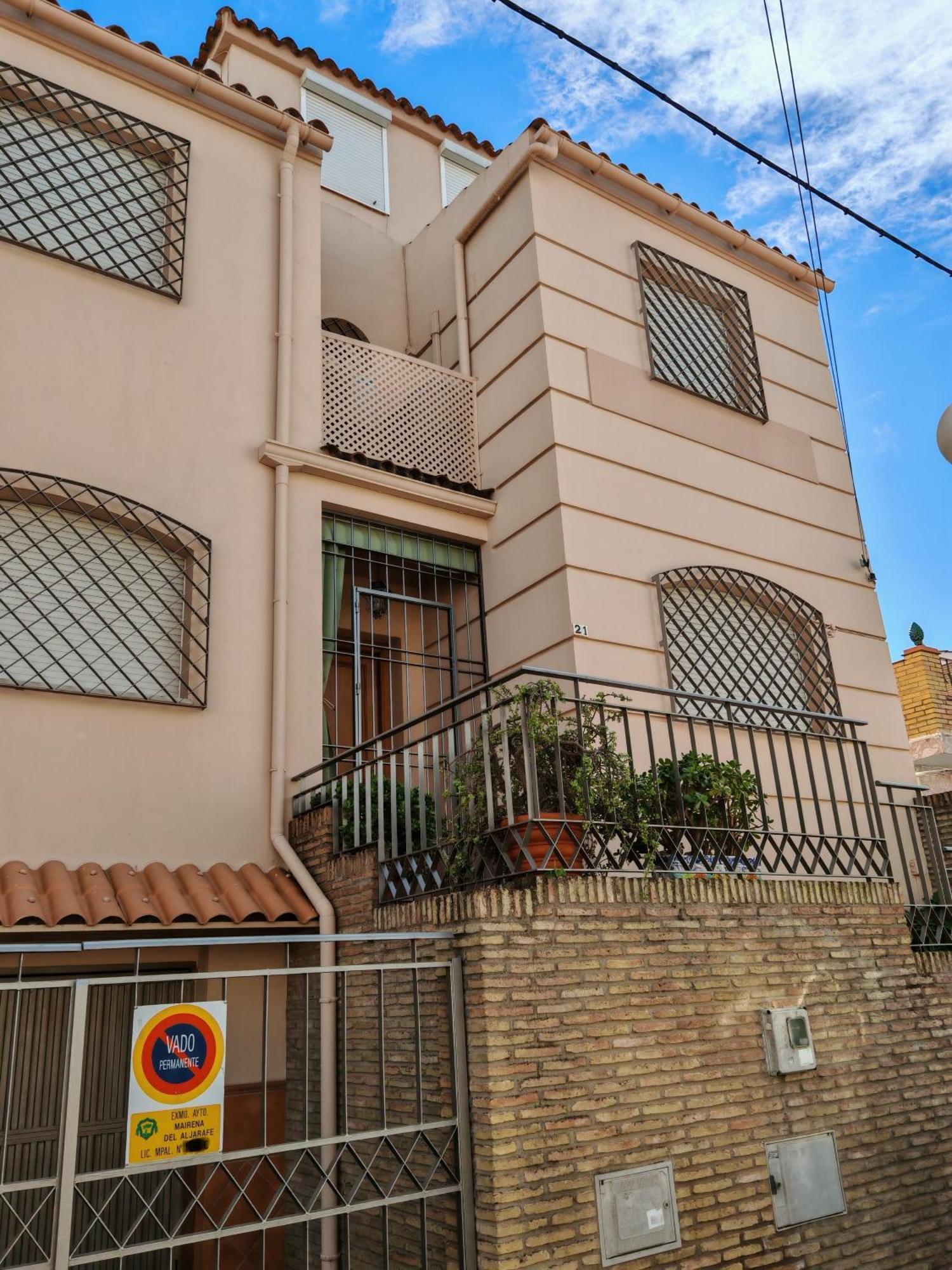 Junto Al Metro Del Centro De Sevilla! San Juan de Aznalfarache Exterior foto